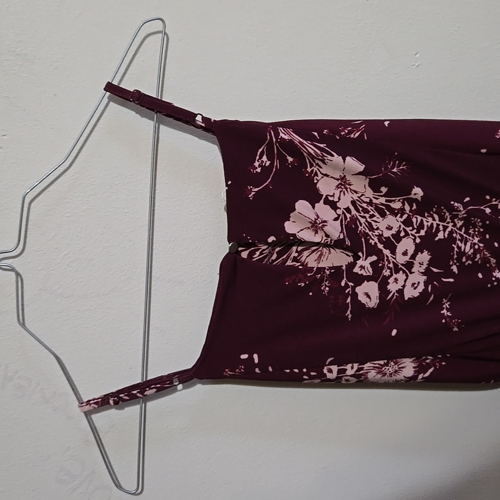 Stunning Floral Burgundy Jumpsuit Size Lg Adjustable Strap Wide Leg Tie Front - Picture 5 of 10